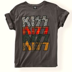 NWT ~ KISS Band Graphic Tee by Day